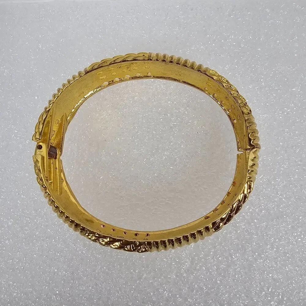 Vintage Gold Tone Hinged Clamper Bracelet Stripe Open Work Chunky‎ Statement